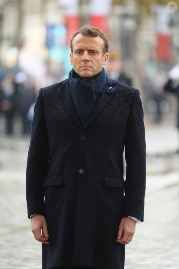 Emmanuel Macron - Cérémonie du 101ème anniversaire de l'Armistice à l'Arc de Triomphe à Paris le 11 novembre 2019. © Jacques Witt/Pool/Bestimage