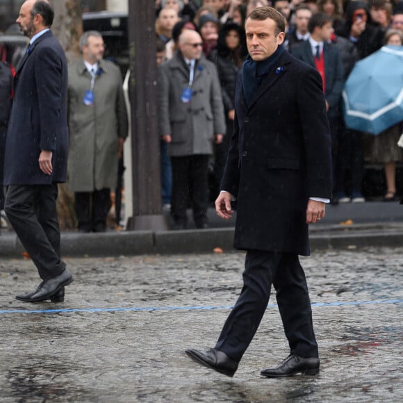 Emmanuel Macron, Edouard Philippe - Cérémonie du 101ème anniversaire de l'Armistice à l'Arc de Triomphe à Paris le 11 novembre 2019. © Jacques Witt/Pool/Bestimage