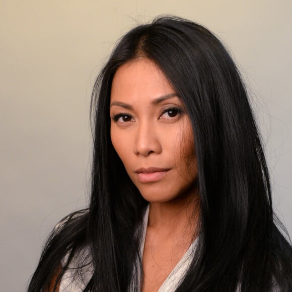 Exclusif - Anggun - Mobilisation des people pour l'association "SOS Autisme" en France lors d'un shooting au studio Invisu à Paris, le 7 et 8 février 2016. © Rachid Bellak/Bestimage