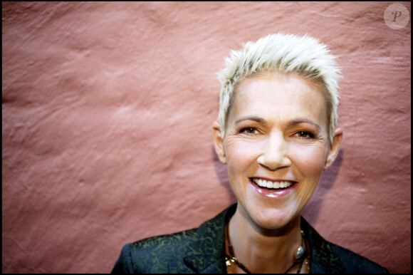 Exclusif - Rendez-vous avec la chanteuse Marie Fredriksson, du groupe Roxette, au sujet de sa vie après sa tumeur au cerveau. Le 18 mai 2006.