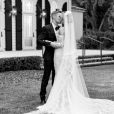 Pour son mariage avec Justin Bieber, le 30 septembre 2019, Hailey Baldwin portait une robe Off-White™ brodée de la phrase "Jusqu'à ce que la mort nous sépare".
