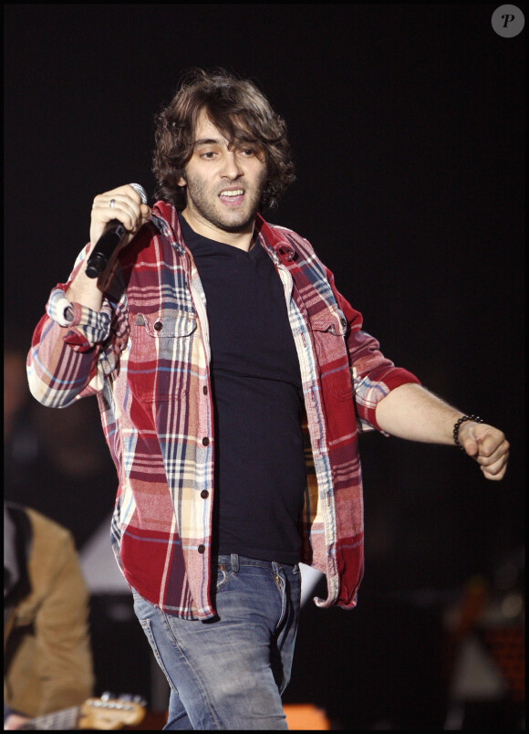 Damien Saez aux Victoires de la Musique au Zénith de Paris le 28 février 2009.