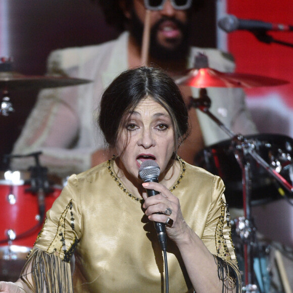 Exclusif - Catherine Ringer (Olympia Award d'honneur) lors de la cérémonie de la 1ère édition des "Olympia Awards" (cérémonie récompensant des artistes de la musique et de l'humour, présentée par A. de Caunes) à l'Olympia. Paris, le 11 décembre 2019. © Gorassini-Tribeca/Bestimage