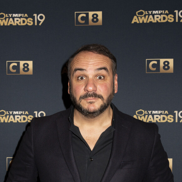 Exclusif - François-Xavier Demaison au photocall de la 1ère édition des "Olympia Awards", cérémonie récompensant des artistes de la musique et de l'humour, présentée par A. de Caunes à l'Olympia. Paris, le 11 décembre 2019. © Tribeca-Gorassini/Bestimage