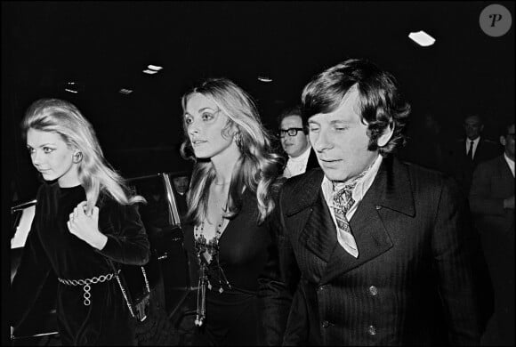 Sharon Tate et Roman Polanski à la première fu film "Rosemary's baby" à Paris en 1968.
