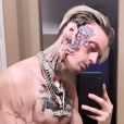 Aaron Carter présente son nouveau tatouage- Instagram.
