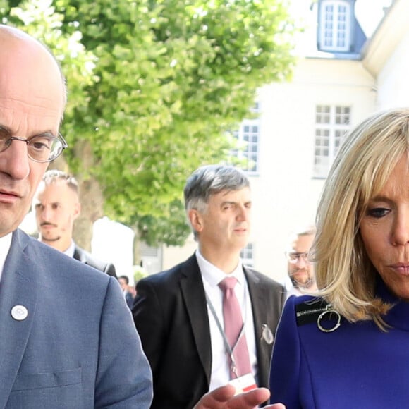 Brigitte Macron lors de la réunion des ministres de l'éducation en marge du G7 au centre international d'études pédagogiques à Sèvres le 4 juillet 2019. © Stéphane Lemouton / Bestimage