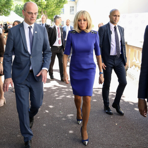 Brigitte Macron lors de la réunion des ministres de l'éducation en marge du G7 au centre international d'études pédagogiques à Sèvres le 4 juillet 2019. © Stéphane Lemouton / Bestimage