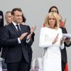 La Première dame Brigitte Macron lors du 139ème défilé militaire du 14 juillet sur les Champs-Elysées, jour de la Fête Nationale. Paris, le 14 juillet 2019. © Lemouton-Gorassini-Perusseau/Bestimage