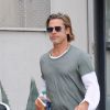 Exclusif - Brad Pitt à la sortie d'un immeuble à Los Angeles, le 16 octobre 2019.