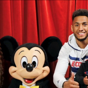 Tony Yoka, Estelle Mossely et leur fils Ali. Septembre 2019.