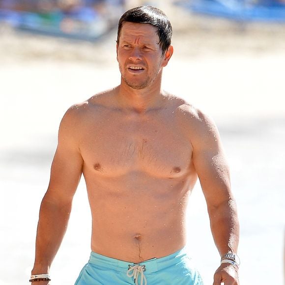 Mark Wahlberg en vacances à La Barbade, le 2 janvier 2019.  Mark Wahlberg in Barbados. January 2nd, 2019.02/01/2019 - Bridgetown