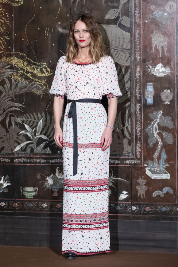 Vanessa Paradis lors du photocall du défilé Chanel Métiers d'Art 2019 / 2020 au Grand Palais à Paris le 4 décembre 2019 © Olivier Borde / Bestimage