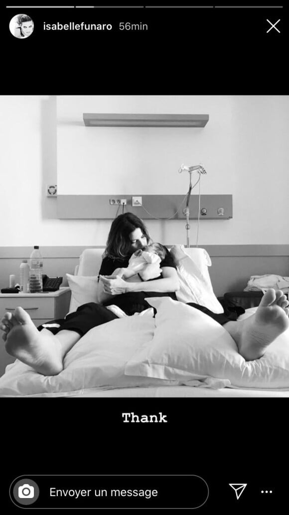 Isabelle Funaro a publié une photo d'elle avec son fils Stellar à la maternité sur Instagram le 31 décembre 2019.