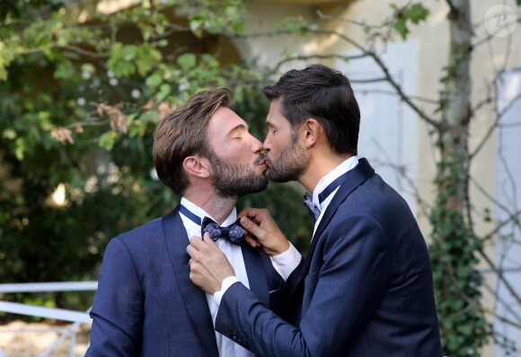 Exclusif - Cérémonie du mariage de Christophe Beaugrand et de Ghislain Gerin au Domaine de Blanche Fleur à Châteauneuf-de-Gadagne le 28 juillet 2018. © Dominique Jacovides/Bestimage