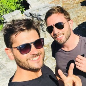 Christophe Beaugrand en vacances dans le sud avec son mari Ghislain - Instagram, 1 août 2018