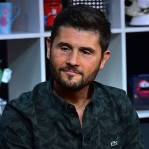 Exclusif - Christophe Beaugrand lors d'une interview donnée pour Purepeople dans les locaux de Webedia à Levallois Perret le 17 novembre 2017. © Giancarlo Gorassini / Bestimage