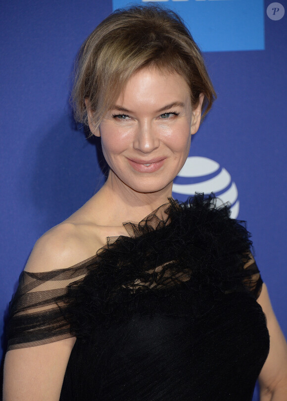 Renée Zellweger - Photocall d'ouverture de la 31e édition du "Palm Springs Film Festival Film Awards" au Palm Springs Convention Center à Los Angeles, le 2 janvier 2020.