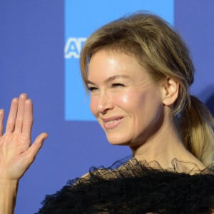 Renée Zellweger - Photocall d'ouverture de la 31e édition du "Palm Springs Film Festival Film Awards" au Palm Springs Convention Center à Los Angeles, le 2 janvier 2020.