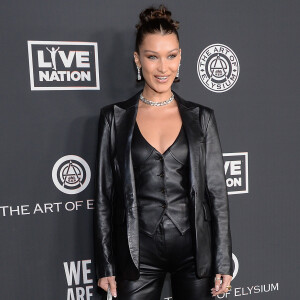 Bella Hadid assiste à la 13ème édition de la soirée de gala "The Art of Elysium" à l'Hollywood Palladium. Los Angeles, le 4 janvier 2020.