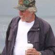 Exclusif - Gary Busey est allé acheter un café à emporter dans un Starbucks à Malibu, le 2 octobre 2018