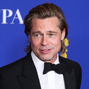 Brad Pitt lors de la Press Room (Pressroom) de la 77ème cérémonie annuelle des Golden Globe Awards au Beverly Hilton Hotel à Los Angeles le 5 janvier 2020.