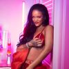 Rihanna : Ultrasexy en lingerie, elle prépare une Saint-Valentin torride
