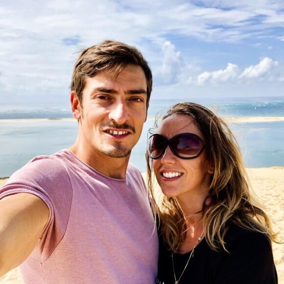 Claude Dartois pose avec sa compagne Virginie, sur Instagram, en octobre 2018