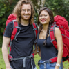Maxime et Alizée, 26 et 25 ans, le jeune couple de Neuilly qui participe à "Pékin Express : La Course infernale" sur M6. 