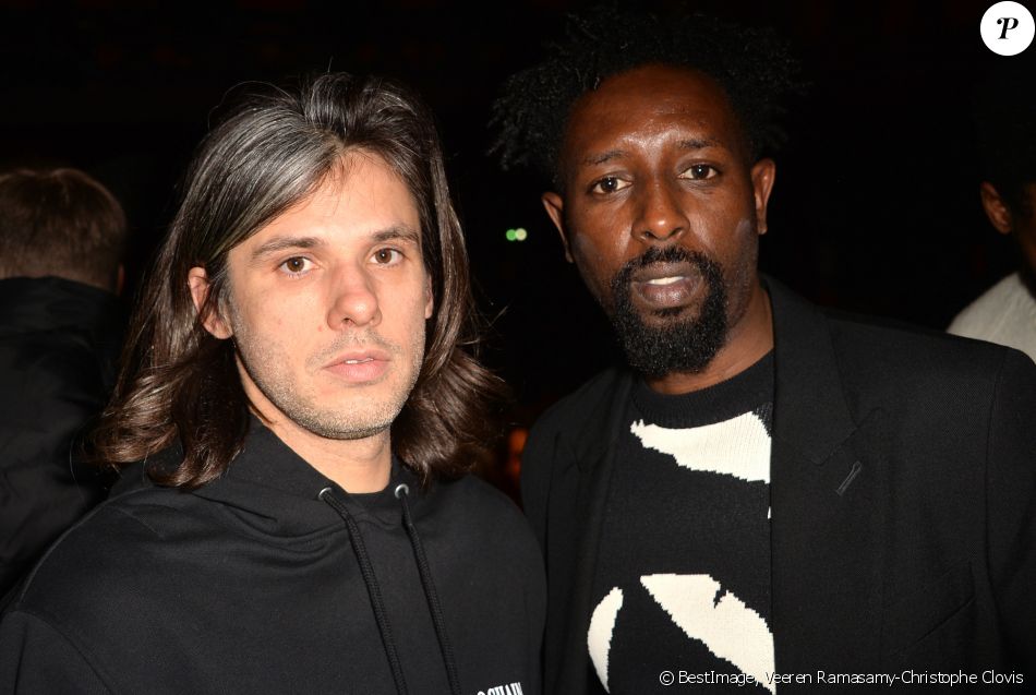 Orelsan Et Ladj Ly People Au Defile Ami D Alexandre Mattiussi Lors De La Fashion Week Homme Collection Automne Hiver 2020 2021 A Paris Le 14 Janvier 2020 C Purepeople