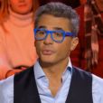 Julien Cohen dans  l'émission "Affaire conclue" sur France 2 pour une soirée spéciale intitulée "Le Duel des brocantes".  