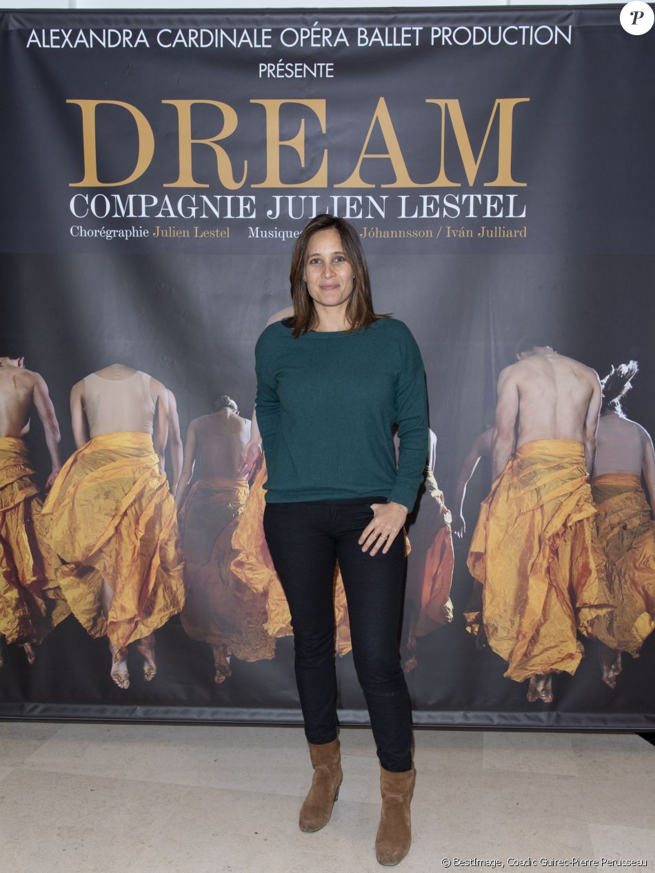 Julie de Bona - Photocall de la représentation de Dream Compagnie Julien Lestel à la salle ...