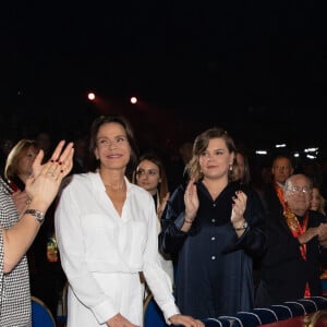 La princesse Stéphanie de Monaco assistait le 18 janvier 2020 avec ses filles Pauline Ducruet et Camille Gottlieb à la troisième soirée du 44e Festival international du cirque de Monte-Carlo sous le chapiteau de l'espace Fontvieille à Monaco. © Olivier Huitel / Pool Restreint Monaco / Bestimage