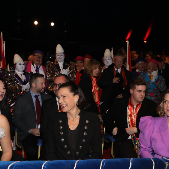 La princesse Stéphanie de Monaco le 17 janvier 2020 avec ses filles Pauline Ducruet et Camille Gottlieb à la deuxième soirée du 44e Festival international du cirque de Monte-Carlo sous le chapiteau de l'espace Fontvieille à Monaco. © J.C. Vinaj / Pool / Bestimage