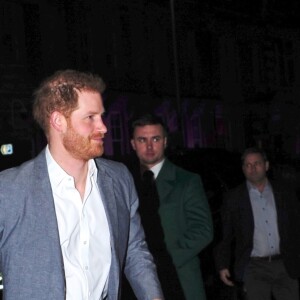 Prince Harry, duc de Sussex - Le prince Harry, duc de Sussex, confie sa "grande tristesse" de devoir se mettre en retrait de la famille royale lors du dîner "Universal Music Awards" au restaurant "The Ivy Chelsea Garden" à Londres, le 19 janvier 2020.