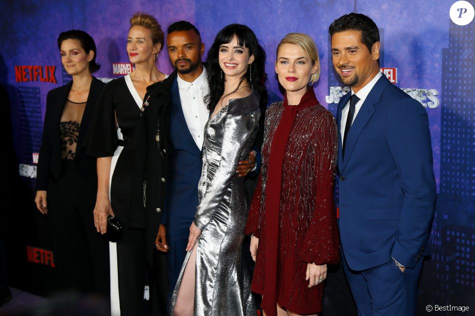 Love Marriage And Divorce Saison 2 Netflix France Carrie-Anne Moss, Janet McTeer, Eka Darville, Krysten Ritter, Rachael