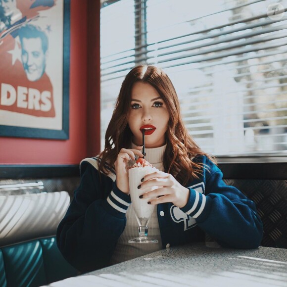 Marie Lopez (EnjoyPhoenix) sur Instagram.