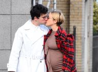 Chloë Sevigny : Enceinte, elle embrasse son chéri dans les rues de New York