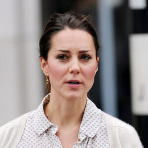 Exclusif - Kate Middleton en shopping à Londres le 25 octobre 2013.