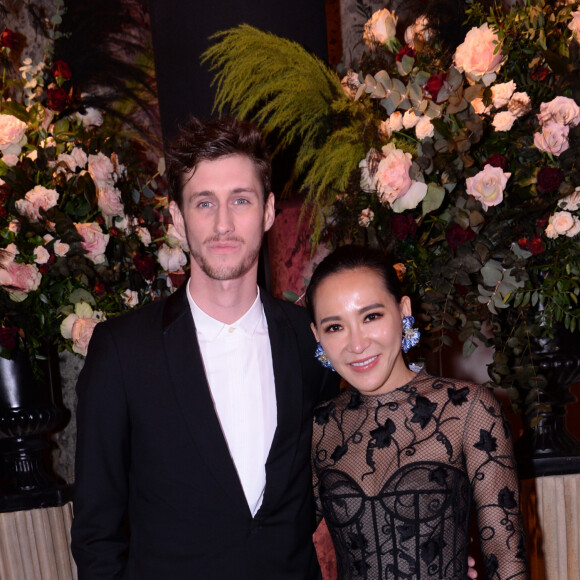 Jean-Baptiste Maunier et Cindy Chao lors de la soirée de gala de la 18ème édition du "Dîner de la mode du Sidaction" au Pavillon Cambon Capucines - Potel et Chabot à Paris, France, le 23 janvier 2020. © Rachid Bellak/Bestimage