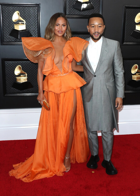Chrissy Teigen et son mari John Legend - 62ème soirée annuelle des Grammy Awards à Los Angeles, le 26 janvier 2020.