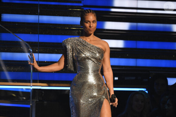 Alicia Keys, la maîtresse de cérémonie, le 26 janvier 2020 aux Grammy Awards. 
