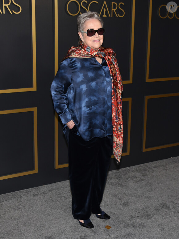 Kathy Bates lors du photocall de la 92ème édition du déjeuner des nominés aux Oscars au Ray Dolby Ballroom à Los Angeles, Californie, Etats-Unis, le 27 janvier 2020.