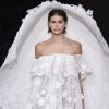 Kaia Gerber défile pour Givenchy, collection Haute Couture printemps-été 2020. Paris, le 21 janvier 2020.