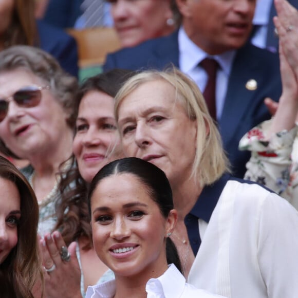 Catherine (Kate) Middleton, duchesse de Cambridge, Meghan Markle, duchesse de Sussex, et Pippa Middleton dans les tribunes lors de la finale femme de Wimbledon "Serena Williams - Simona Halep (2/6 - 2/6) à Londres, le 13 juillet 2019.