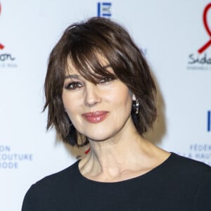 Monica Bellucci lors du photocall de la 18e édition du "Dîner de la mode du Sidaction" au Pavillon Cambon Capucines-Potel et Chabot à Paris. Le 23 janvier 2020. © Olivier Borde/Bestimage