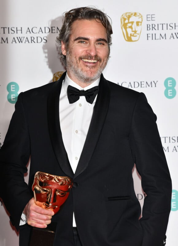 Joaquin Phoenix (BAFTA du meilleur acteur) - Pressroom (Press Room) - 73e cérémonie des British Academy Film Awards (BAFTA) au Royal Albert Hall à Londres, le 2 février 2020.