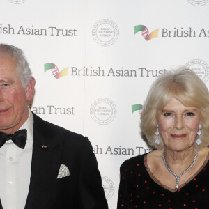 Le prince Charles, prince de Galles, et Camilla Parker Bowles, duchesse de Cornouailles , avec Katy Perry et Natasha Poonawalla lors de la réception de soutien au British Asian Trust à Banqueting House, Whitehall, Londres le 4 février 2020.