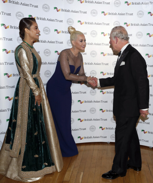 Natasha Poonawalla, Katy Perry et le prince Charles, prince de Galles lors de la réception de soutien au British Asian Trust à Banqueting House, Whitehall, Londres le 4 février 2020.