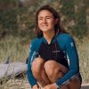 La surfeuse Poeti Norac sur Instagram. Vice-championne de France 2018 de longboard, elle est décédée lors du week-end du 1er au 2 février 2020 sur la Sunshine Coast (Australie), à l'âge de 24 ans.